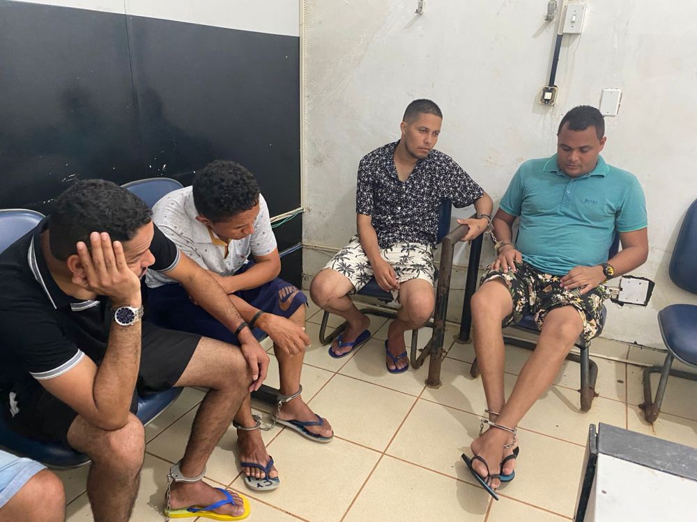 Natanael Fernandes da Cruz, 36 anos, Diego Ferreira, 35 anos, Jefferson Diego Mendes dos Santos, 34 anos, Jaildo C&acirc;mpelo da Silva e Silva, 32 anos e J&uacute;nior M&aacute;rcio Laudares da Silva, 35 anos - Foto: Alessandro Ferreira / Ag&ecirc;ncia Tocantins