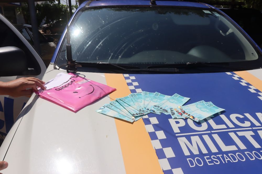 Na a&ccedil;&atilde;o, foram apreendidas vinte notas de R$ 100, todas com ind&iacute;cios de falsidade, especialmente pela numera&ccedil;&atilde;o repetida &ndash; Foto: Alessandro Ferreira / Ag&ecirc;ncia Tocantins
