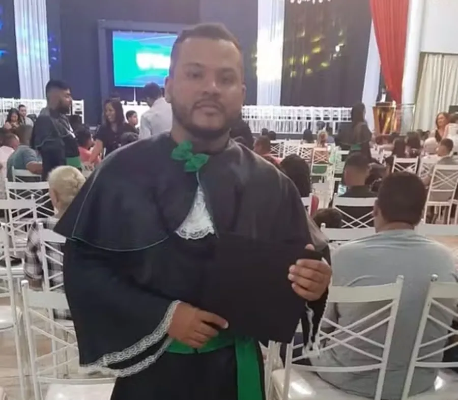 Pedro Henrique se formou em Educa&ccedil;&atilde;o F&iacute;sica em 2022 &mdash; Foto: Divulga&ccedil;&atilde;o/Redes sociais