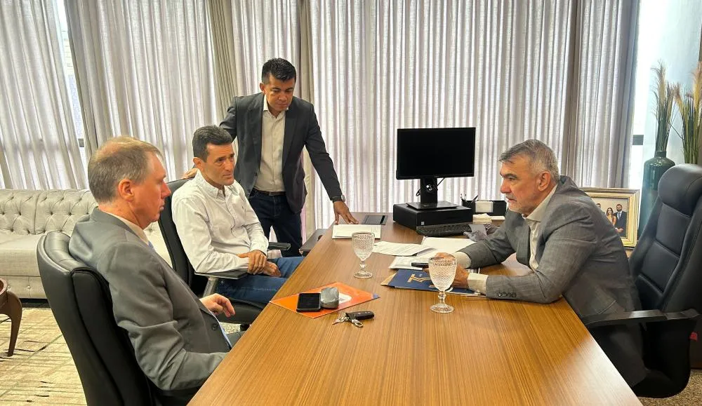 Presidente da Aleto e reitor da UFNT articulam implanta&ccedil;&atilde;o de esta&ccedil;&atilde;o de pesquisa em Esperantina &ndash; Foto: Lauane dos Santos/Assessoria Parlamentar