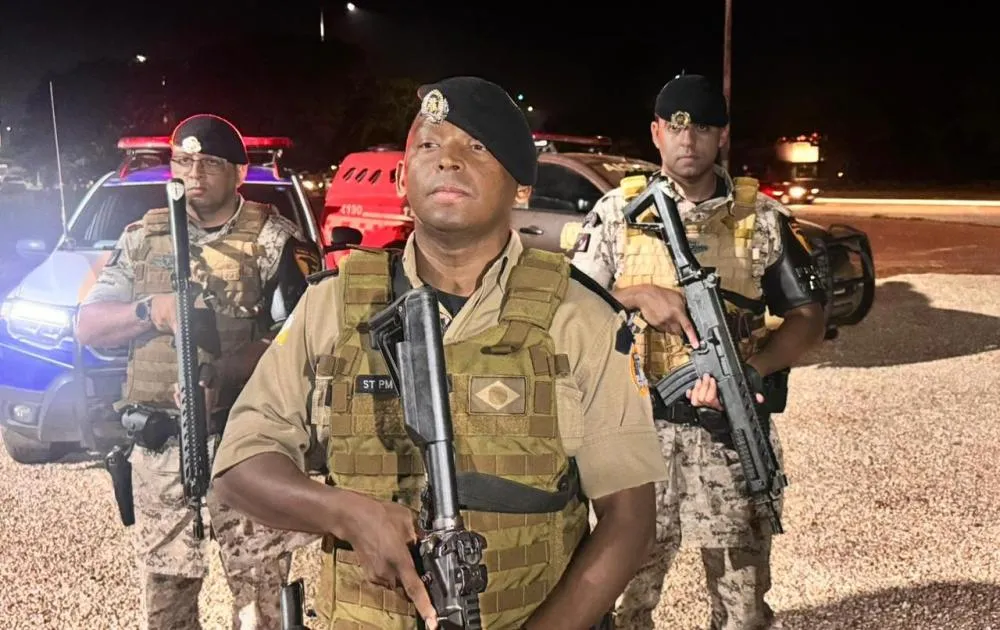 Subtenente Renato Ferreira e equipe da For&ccedil;a T&aacute;tica do 1&ordm; BPM &ndash; Foto: Allessandro Ferreira / Ag&ecirc;ncia Tocantins