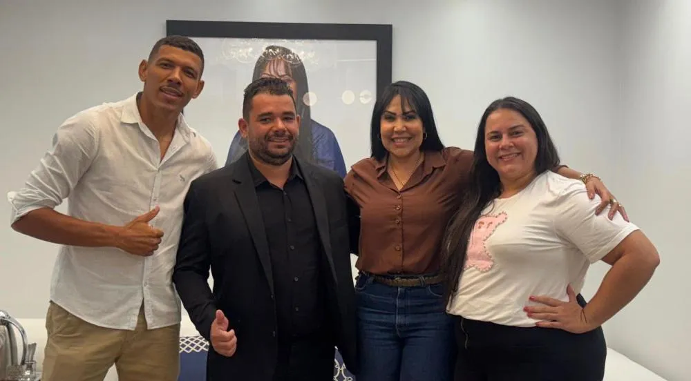 Vereadores Sergio Rezende, Silvana Belo e Tody Ayres junto com a deputada estadual Professora Janad Valcari &ndash; Foto: Allessandro Ferreira / Assessoria