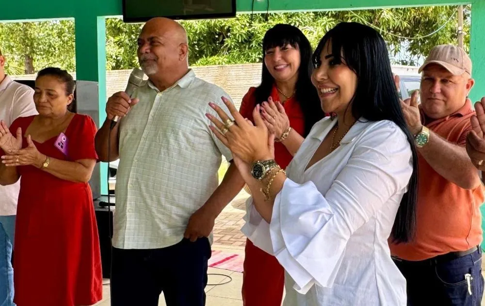 A reuni&atilde;o, marcada pelo di&aacute;logo e pela uni&atilde;o de for&ccedil;as, refor&ccedil;ou a sintonia entre a parlamentar &ndash; Foto: Divulga&ccedil;&atilde;o / Assessoria