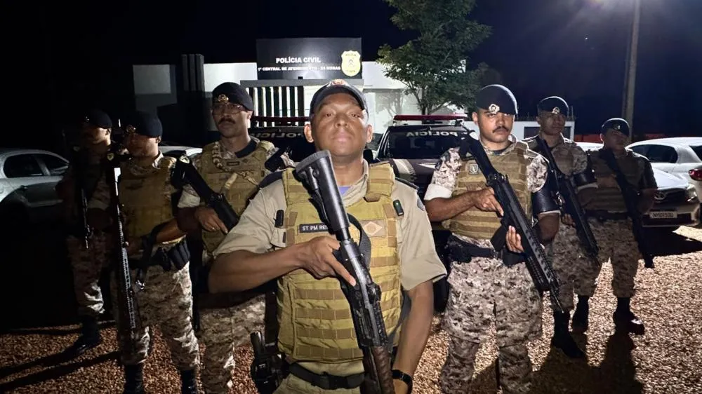 Equipes da For&ccedil;a T&aacute;tica do 1&ordm; Batalh&atilde;o da Pol&iacute;cia Militar do Tocantins durante a&ccedil;&atilde;o da Opera&ccedil;&atilde;o Cidade Blindada II - Foto: Allessandro Ferreira / Ag&ecirc;ncia Tocantins