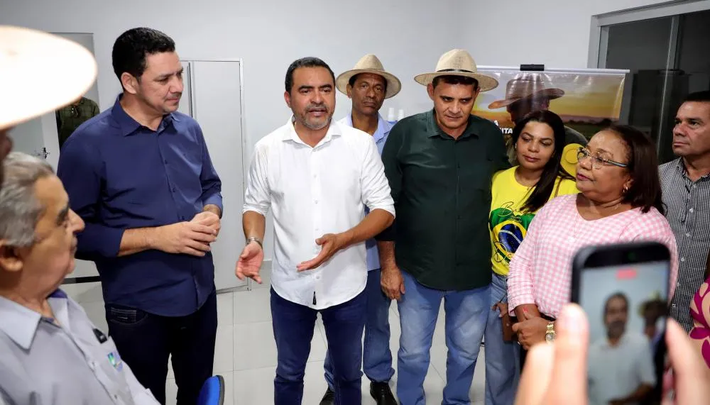 Governador Wanderlei Barbosa inaugurou a Unidade Local de Execu&ccedil;&atilde;o de Servi&ccedil;os do Ruraltins, que tamb&eacute;m abrigar&aacute; os atendimentos da Adapec - Foto: Ant&ocirc;nio Gon&ccedil;alves/Governo do Tocantins