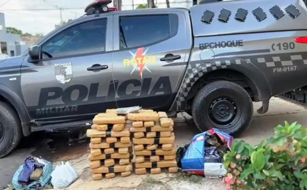 Apreensão de 81,4 kg de substância análoga à maconha no Setor Santa Fé I, na região sul de Palmas. - Foto: Ascom ROTAM