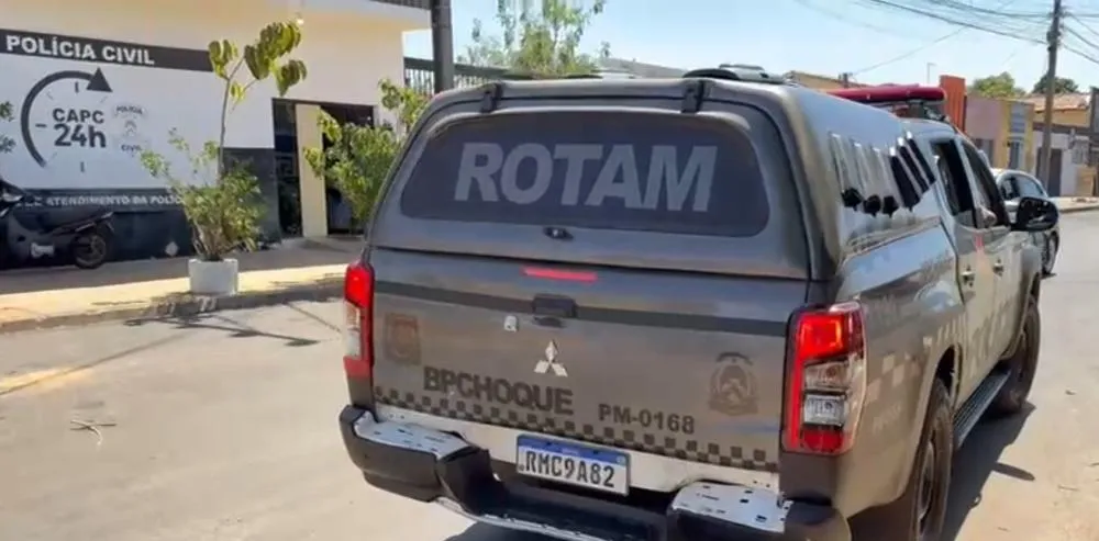 Foragido da Justiça com mandados por tráfico, furto e roubo a banco é preso durante ação da ROTAM na região sul de Palmas