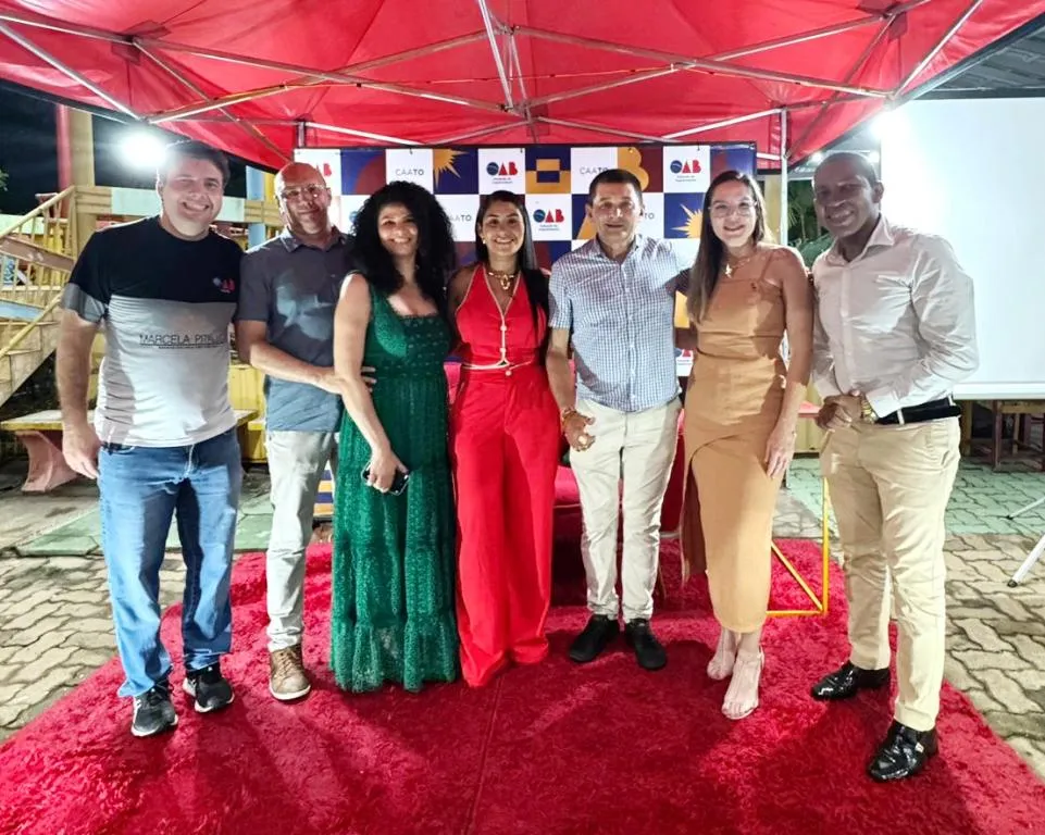 Confraternização da OAB Subseção Augustinópolis reúne autoridades e marca integração da advocacia; contador Leonardo Soares prestigia o evento