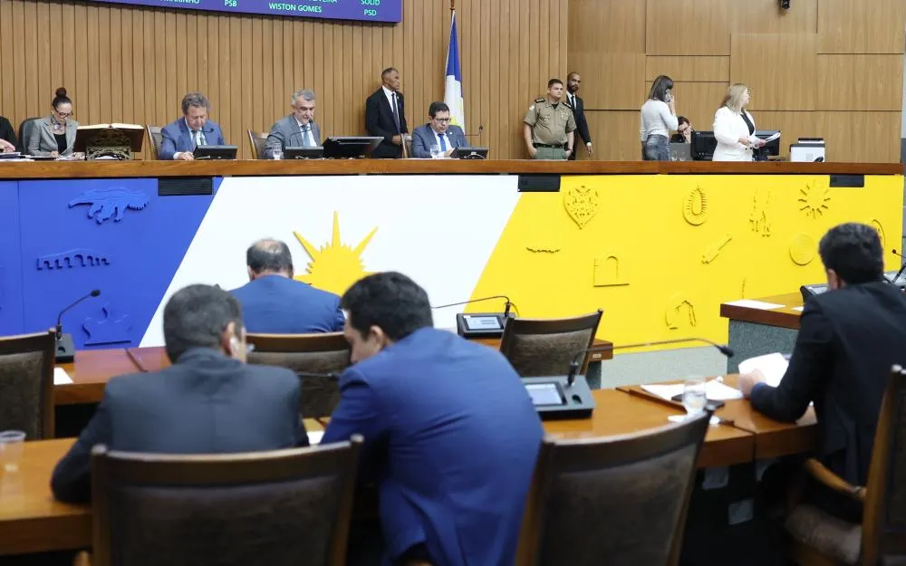 Aprovada MP que beneficia servidores dos sistemas penal e socioeducativo