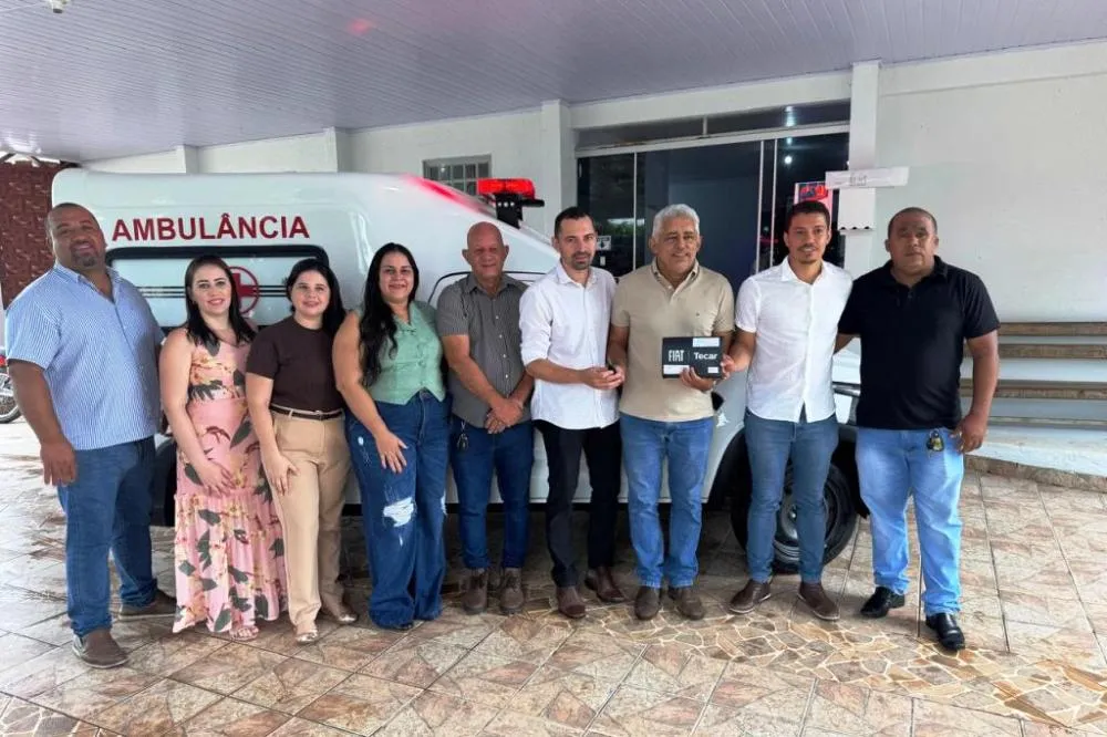 Vereadores agradecem deputado Cleiton Cardoso por emenda que garantiu ambulância para Combinado - Foto: Divulgação