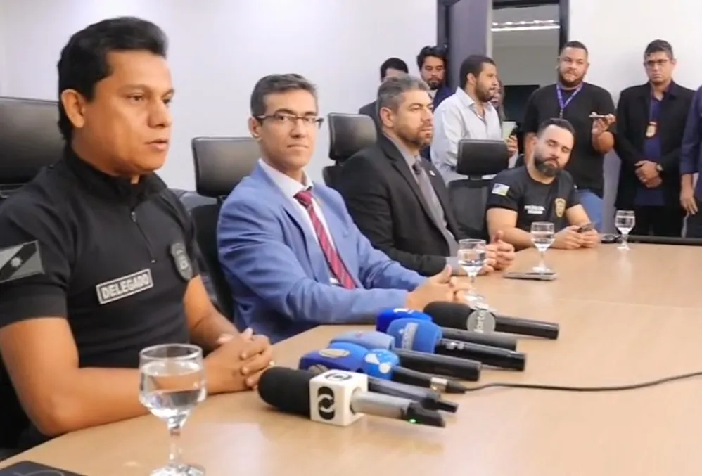Em coletiva a imprensa, delegado da DHPP detalha investigação que levou à prisão de autor do homicídio que vitimou vigilante em Palmas