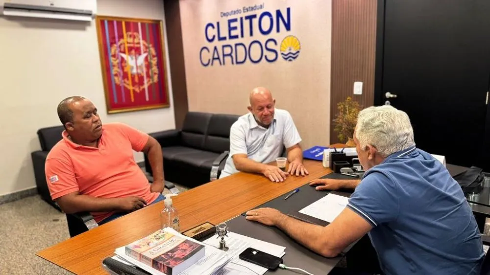 Reunião com deputado estadual Cleiton Cardoso - Foto: Allessandro Ferreira / Assessoria