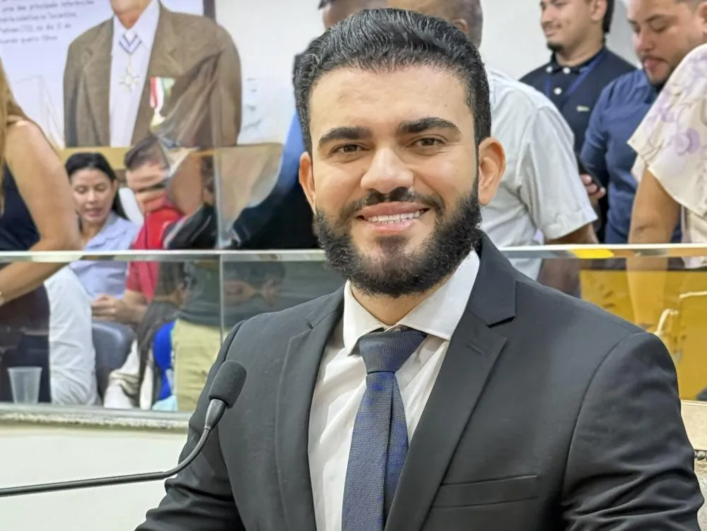 Projeto de Léo Barbosa propõe uso de aplicativos de mensagens para modernizar atendimento emergencial no Tocantins