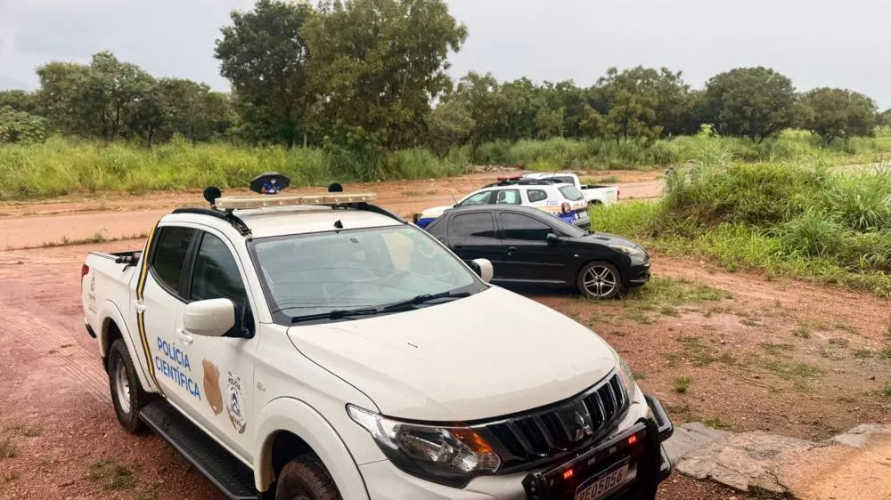 Homem é encontrado morto dentro de carro na região norte de Palmas - Foto: Allessandro Ferreira / Agência Tocantins