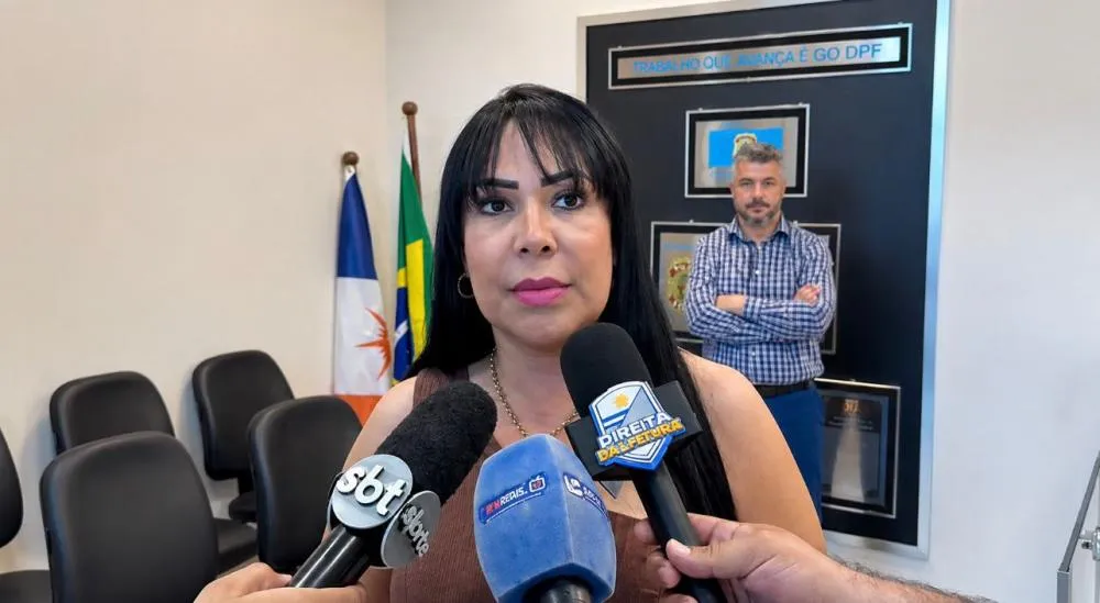 Deputada Professora Janad Valcari esclarece saque de R$ 500 mil após ser conduzida à sede da PF em Palmas