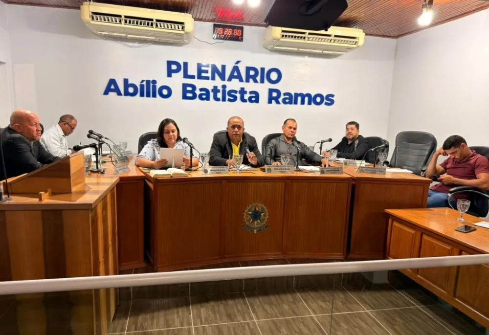 Mesa Diretora da Câmara Municipal de Combinado – Foto: Joyce Meira / Assessoria 