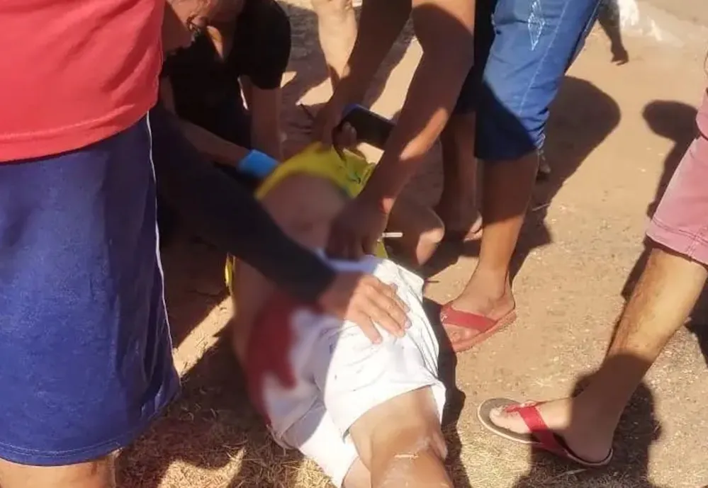 Líder comunitário é baleado em tentativa de homicídio no sul de Palmas; ambulância do Samu capota a caminho da ocorrência