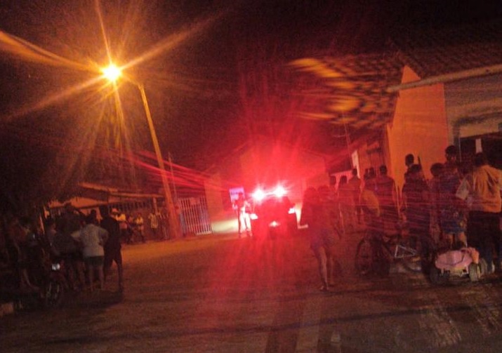 A vítima foi atingida por cerca de três tiros após ser surpreendido pelos suspeitos que estavam em uma motocicleta – Foto: Reprodução/Agência Tocantins