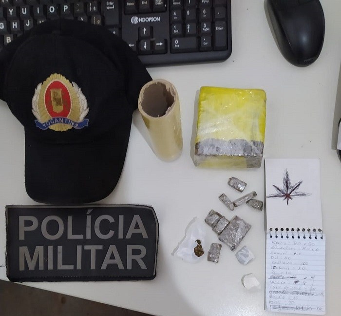 Drogas e anotações da contabilidade do narcotráfico apreendidos pela PM em Marianópolis do Tocantins - Foto: Polícia Militar/Divulgação