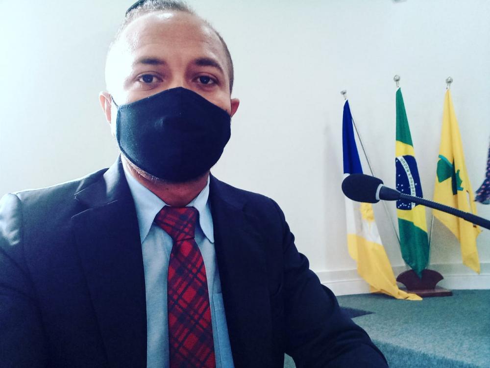 Requerimento de autoria do vereador de Luzimangues, Soares Filho, é aprovado pela Câmara de vereadores.