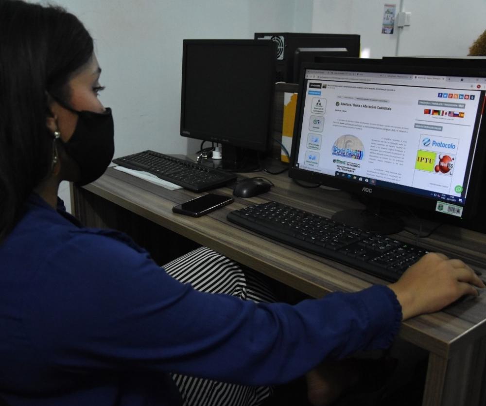 O atendimento está sendo feito virtualmente para evitar aglomerações no local