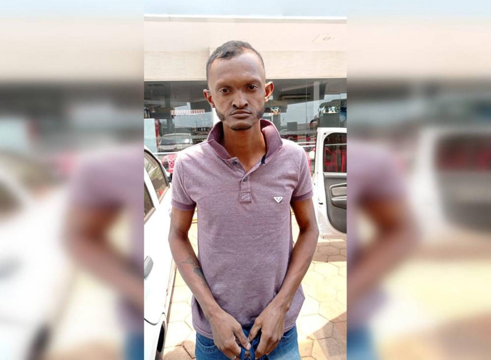 O homem possuía mandado de prisão em seu desfavor e foi preso em Colinas do Tocantins quando tentava fugir – Foto: Divulgação / Pebinha de Açúcar 