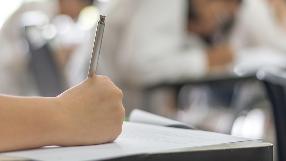 Mais de 110 concursos públicos reúnem quase 223 mil vagas no país; — Foto: Divulgação