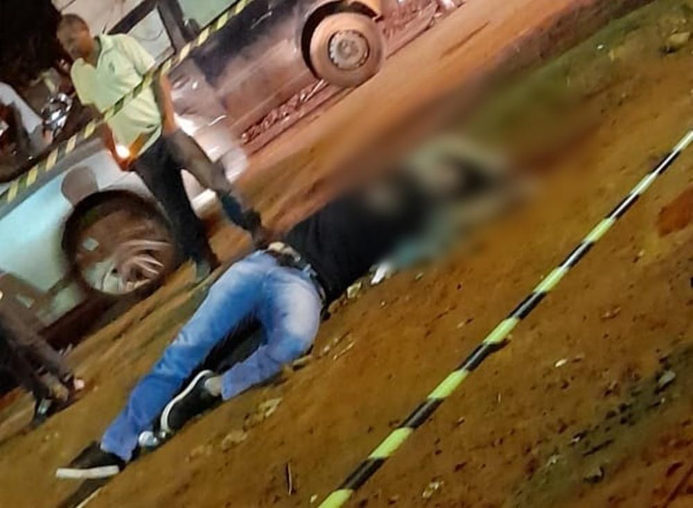 A vítima foi alvejada na cabeça por dois disparos de arma de fogo, ele não resistiu aos ferimentos e morreu no local – Foto: Reprodução / Agência Tocantins