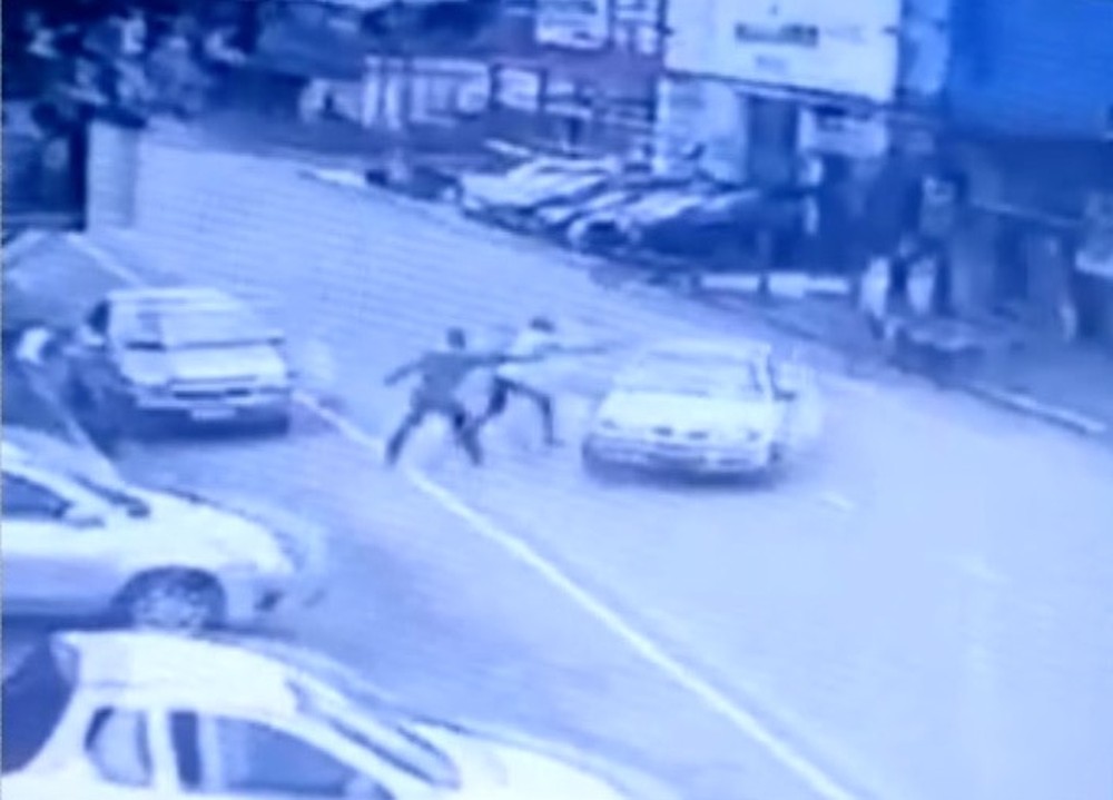 Homem é assassinado em Colinas dentro do carro; esposa e filho também estavam no veículo - Foto: Reprodução / Agência Tocantins 