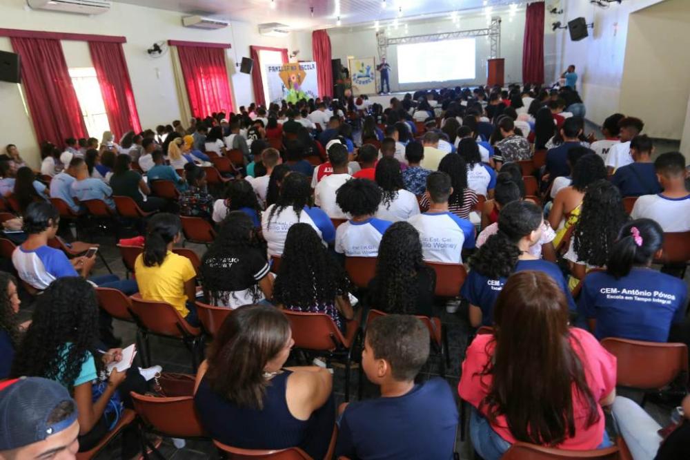 A aula Inaugural do programa foi realizada nas 13 (DRE's), cerca de 400 estudantes participaram do aulão em Dianópolis - Foto: Mari Rios/Governo do Tocantins