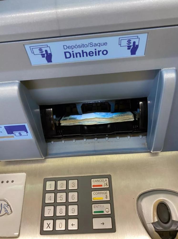 Polícia Civil foi acionada após funcionários da agência bancária desconfiarem da dupla - Foto: Divulgação