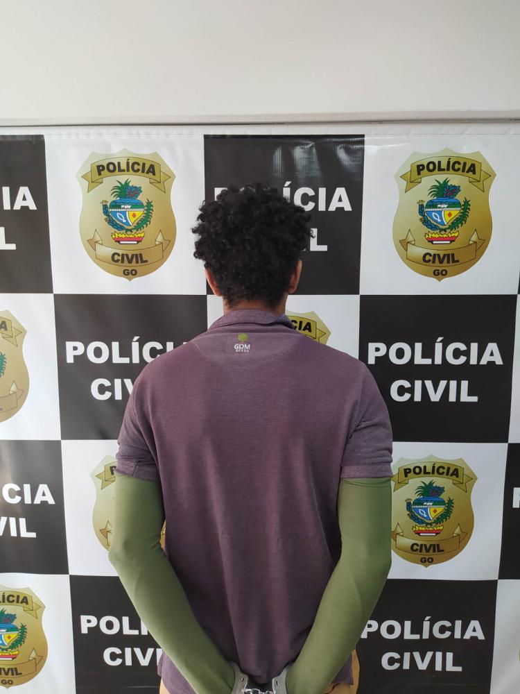 Homem foi preso após ação conjunta das Polícias Civis do Tocantins e de Goiás – Foto: Divulgação / Dicom – SSPTO