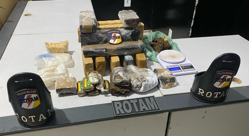 As drogas foram apreendidas e apresentadas à autoridade policial na Central de Flagrantes da Polícia Civil em Porto Nacional – Foto: Reprodução/ Agência Tocantins