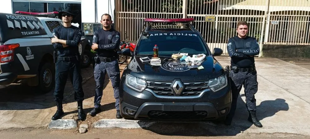 Drogas, munições, balança de precisão e insumos para embalar os entorpecentes para serem comercializados – Foto: Reprodução / Agência Tocantins