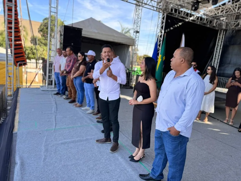 Prefeito Dione do Pastel agradece apoio da Polícia Militar, do Governo do Estado e da Câmara Municipal durante os 36 anos de Combinado